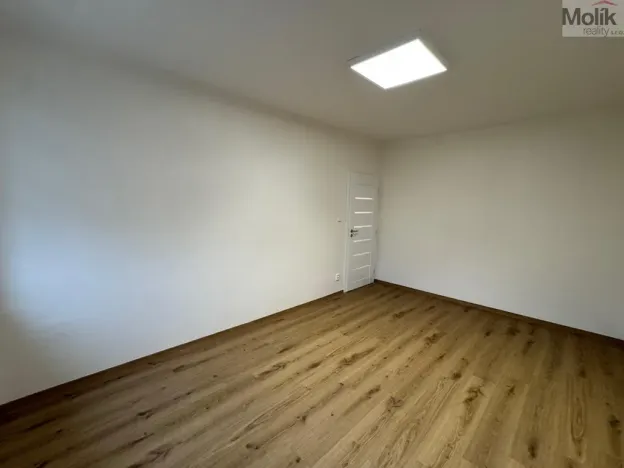 Pronájem bytu 2+1, Most, Čs. mládeže, 53 m2