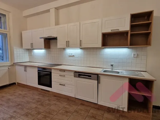 Pronájem bytu 3+1, Praha - Žižkov, Křížkovského, 94 m2