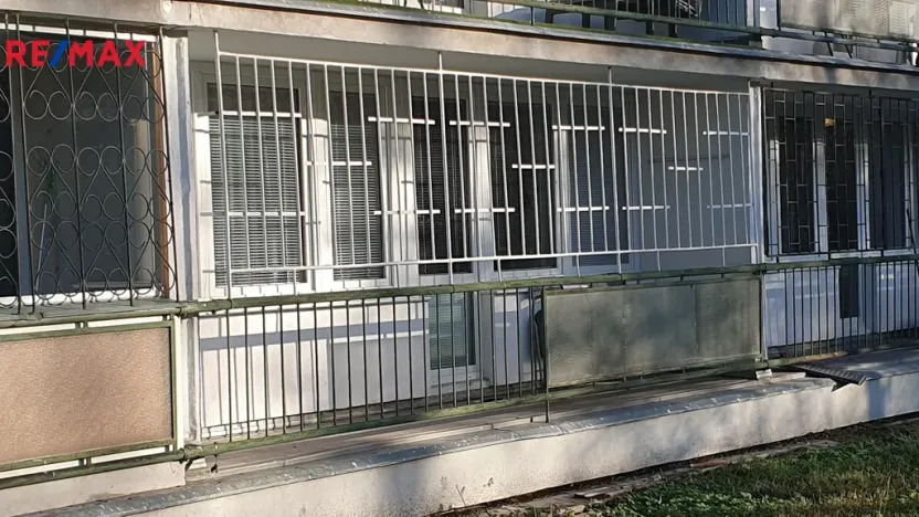 Pronájem bytu 1+kk, Praha - Karlín, Nekvasilova, 29 m2