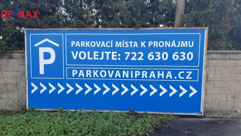 Pronájem bytu 1+kk, Praha - Karlín, Nekvasilova, 29 m2