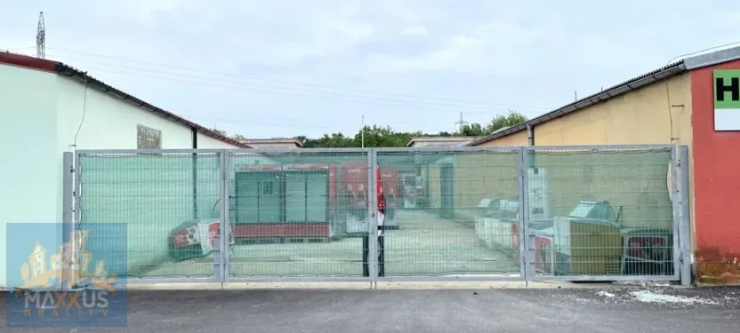 Pronájem komerčního pozemku, Praha - Horní Počernice, Ve žlíbku, 382 m2