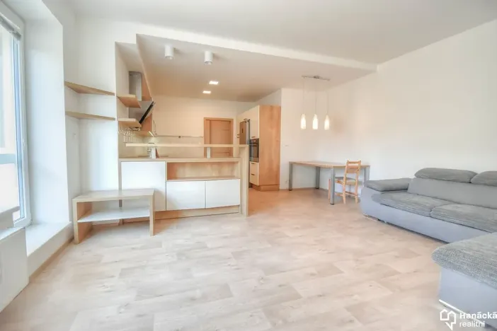 Pronájem bytu 3+kk, Olomouc, Jarmily Glazarové, 83 m2