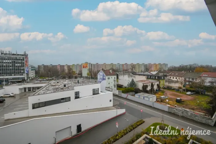 Pronájem bytu 1+kk, Brno - Komárov, Komárovská, 29 m2