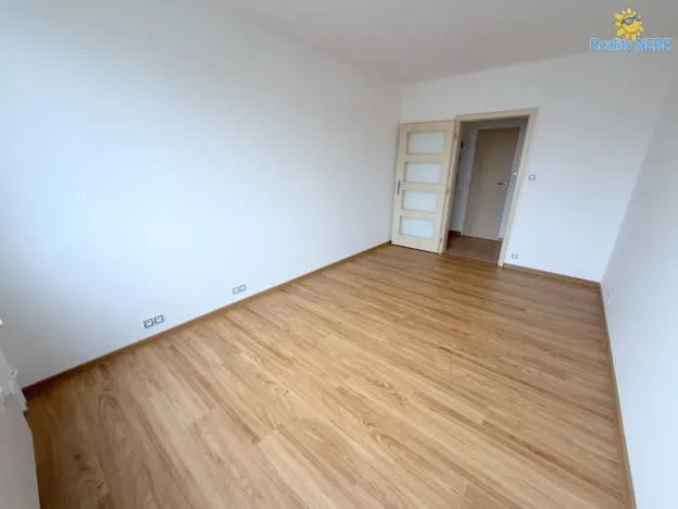 Pronájem bytu 3+1, Praha - Černý Most, Cíglerova, 74 m2