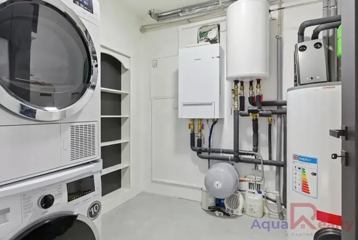 Prodej rodinného domu, Karlovy Vary, 180 m2