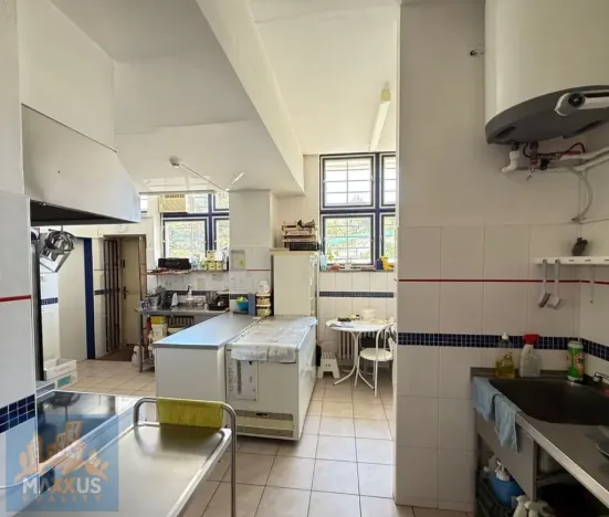 Pronájem restaurace, Praha - Radotín, náměstí Osvoboditelů, 120 m2