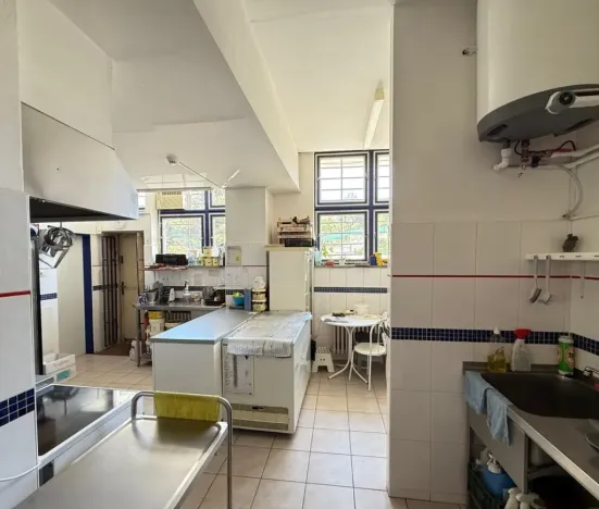 Pronájem restaurace, Praha - Radotín, náměstí Osvoboditelů, 120 m2