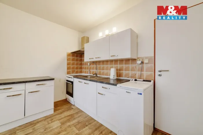 Pronájem bytu 1+1, Velká Hleďsebe, Tyršova, 36 m2