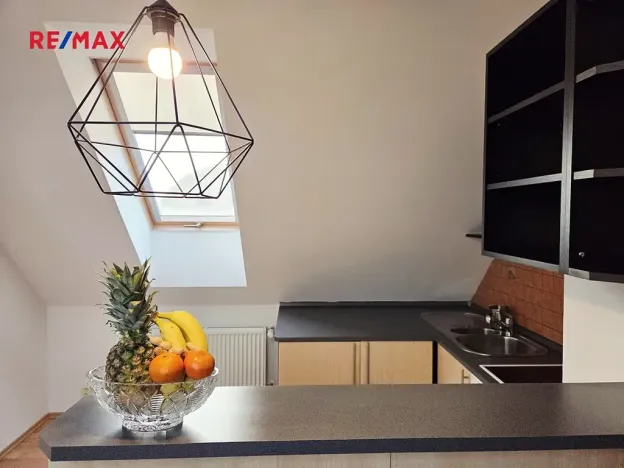 Prodej bytu 2+kk, Jesenice, Příčná I., 45 m2