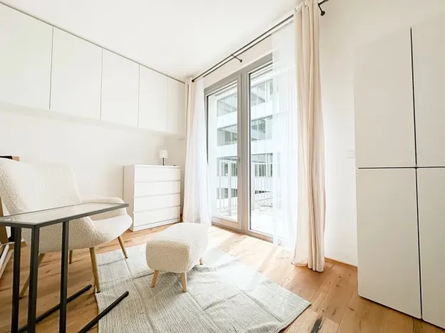 Pronájem bytu 3+kk, Praha - Karlín, Křižíkova, 70 m2