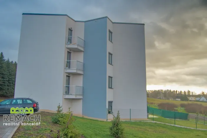 Pronájem bytu 2+kk, Náchod, Bartoňova, 65 m2