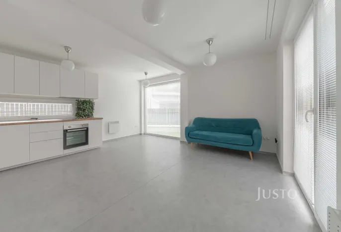 Pronájem rodinného domu, Zvěřínek, Nymburská, 64 m2