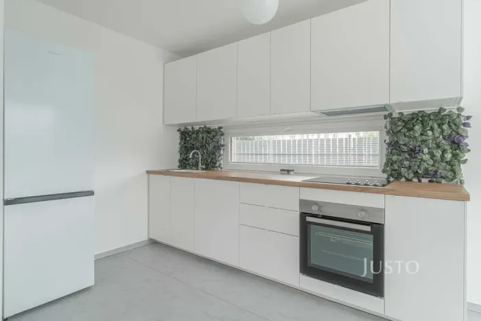 Pronájem rodinného domu, Zvěřínek, Nymburská, 64 m2