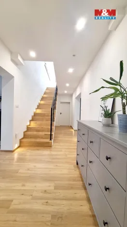 Prodej rodinného domu, Rychnov nad Kněžnou, Na Vyhlídce, 164 m2