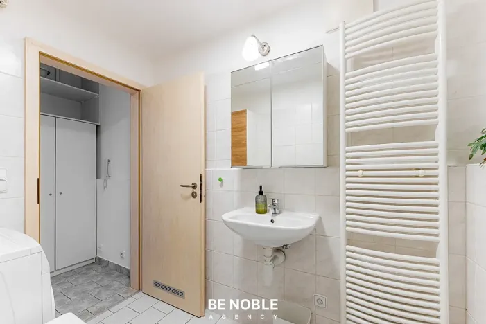 Prodej bytu 1+kk, Praha - Hlubočepy, Chlupáčova, 31 m2