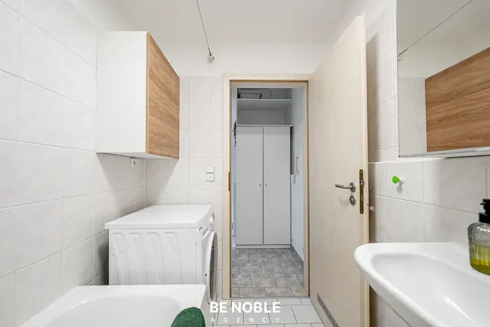 Prodej bytu 1+kk, Praha - Hlubočepy, Chlupáčova, 31 m2