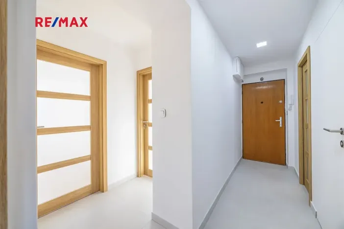 Pronájem bytu 3+1, Praha - Dejvice, Mydlářka, 55 m2