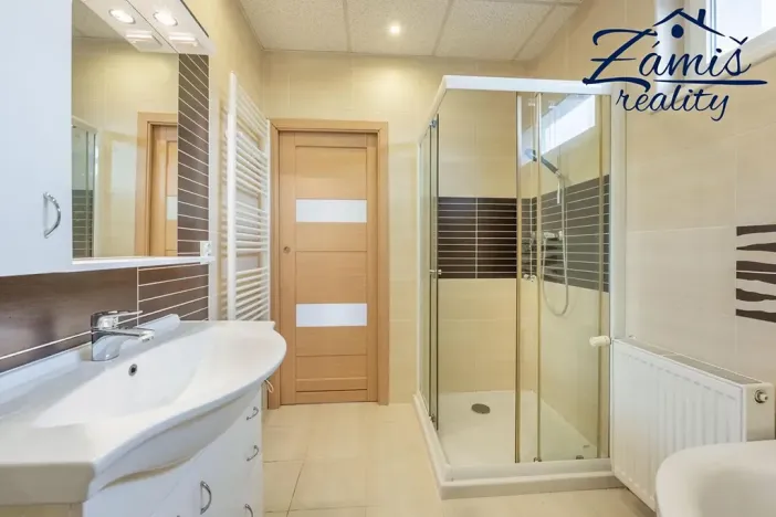 Prodej rodinného domu, Kladno, Dlouhá, 154 m2