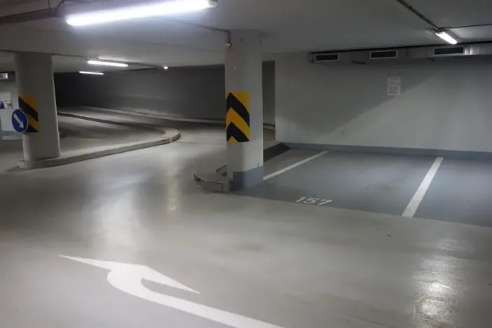 Pronájem bytu 1+kk, Praha - Holešovice, Jankovcova, 43 m2