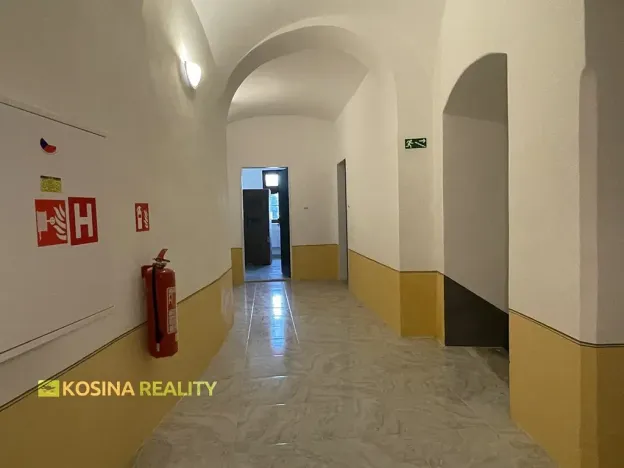 Pronájem bytu 2+kk, Ostrov, Hroznětínská, 58 m2