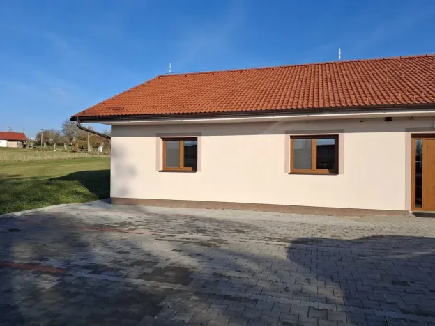 Prodej komerční, Ratiboř, 158 m2