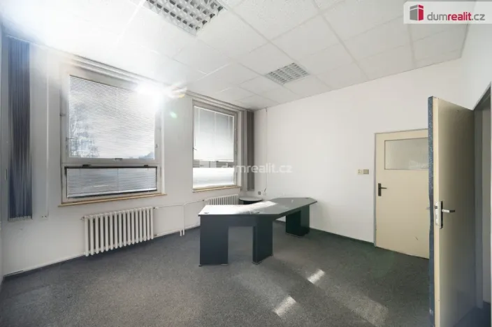 Pronájem výrobních prostor, Vacov - Vlkonice, 1895 m2