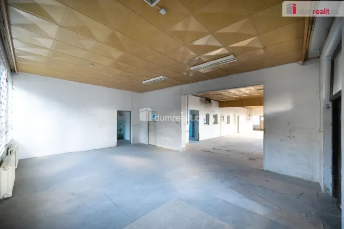 Pronájem výrobních prostor, Vacov - Vlkonice, 1895 m2