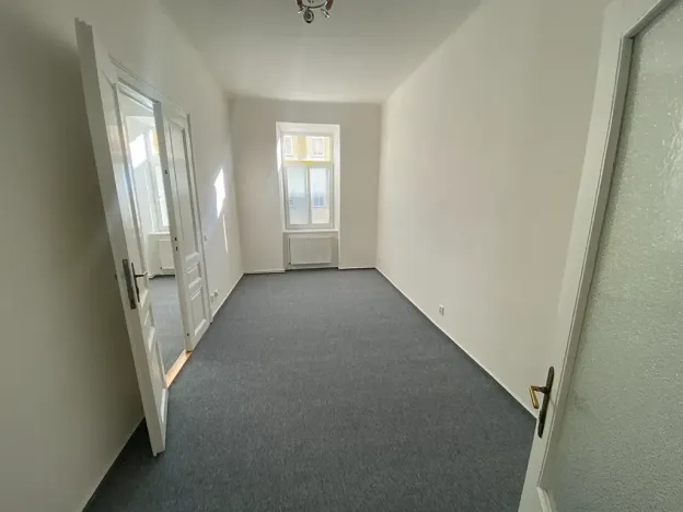 Pronájem bytu 2+1, Brno, Ptašínského, 78 m2