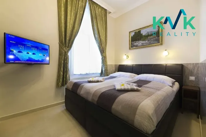 Prodej apartmánu, Karlovy Vary, K. Čapka, 593 m2