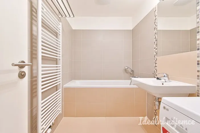 Pronájem bytu 2+kk, Brno, Kigginsova, 61 m2