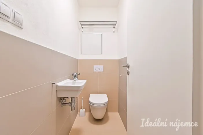 Pronájem bytu 2+kk, Brno, Kigginsova, 61 m2