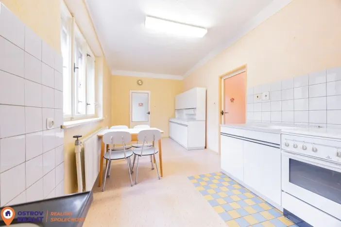 Prodej bytu 2+1, Dlouhá Loučka, Sokolská, 75 m2