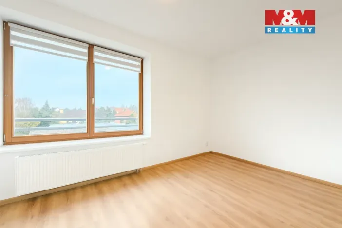 Pronájem bytu 2+kk, Praha, U jízdárny, 50 m2