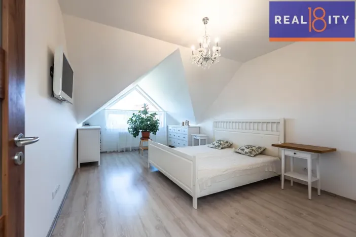 Prodej rodinného domu, Holubice, Habrová, 161 m2