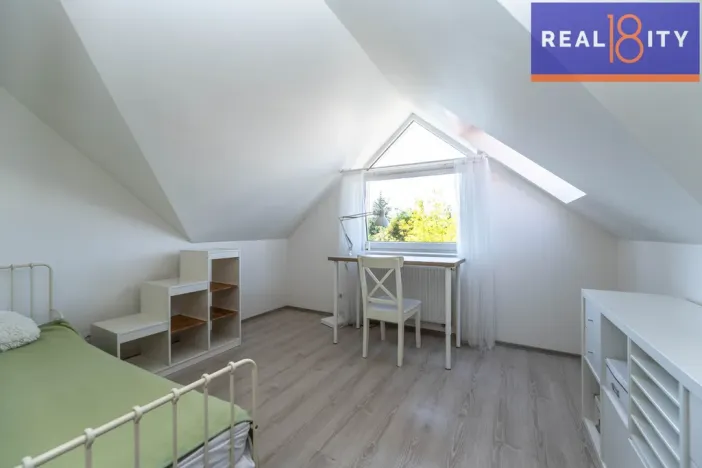 Prodej rodinného domu, Holubice, Habrová, 161 m2