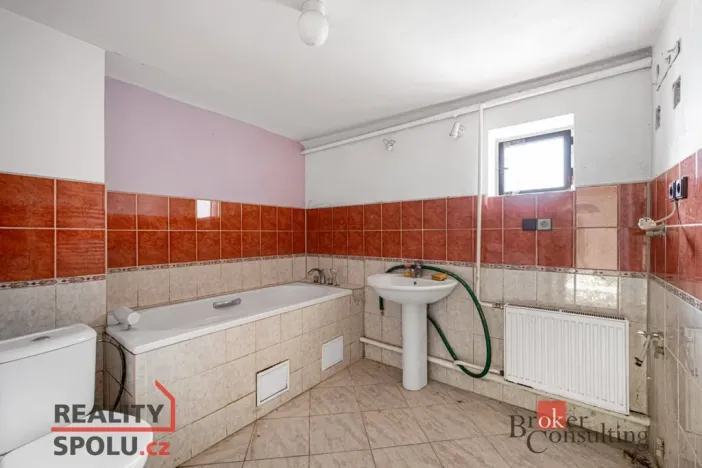 Prodej rodinného domu, Dobřenice, 76 m2