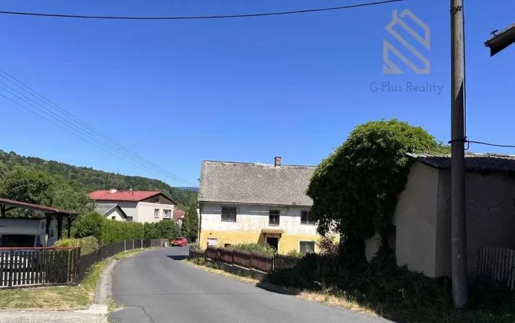 Prodej rodinného domu, Velichov, 778 m2