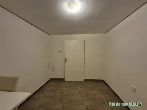 Pronájem bytu 3+kk, Praha - Radotín, Věštínská, 70 m2