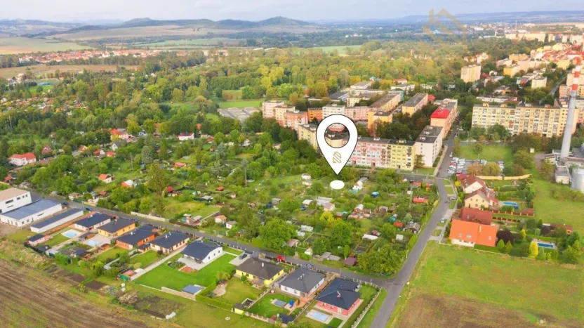 Prodej zahrady, Louny, 684 m2