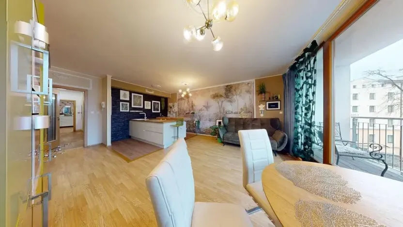 Prodej bytu 2+kk, Karlovy Vary, Na Vyhlídce, 68 m2