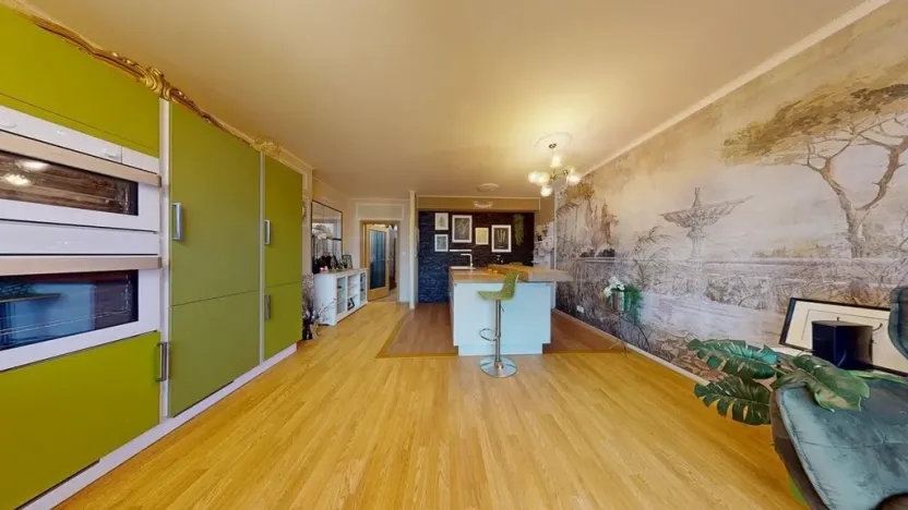 Prodej bytu 2+kk, Karlovy Vary, Na Vyhlídce, 68 m2