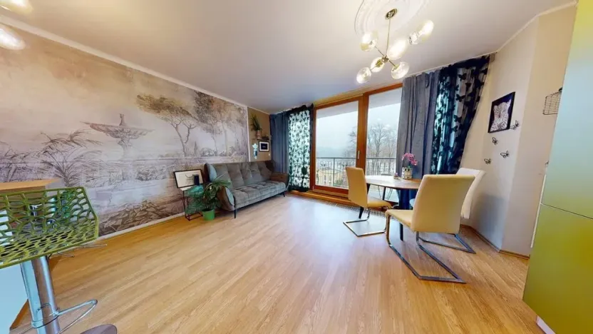 Prodej bytu 2+kk, Karlovy Vary, Na Vyhlídce, 68 m2