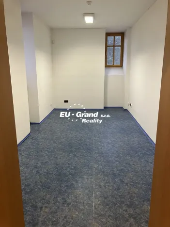 Pronájem atypického bytu, Varnsdorf, 5. května, 94 m2