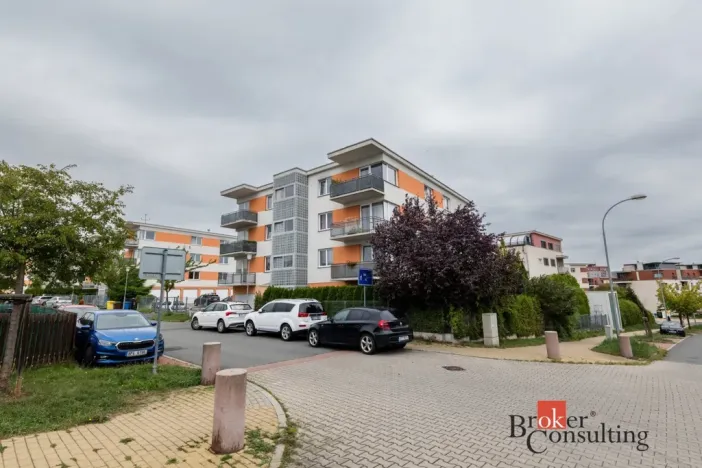 Prodej bytu 2+kk, Plzeň - Severní Předměstí, Valtická, 60 m2