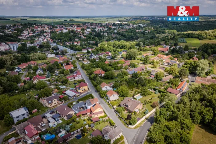 Prodej rodinného domu, Týnec nad Labem - Vinařice, 300 m2