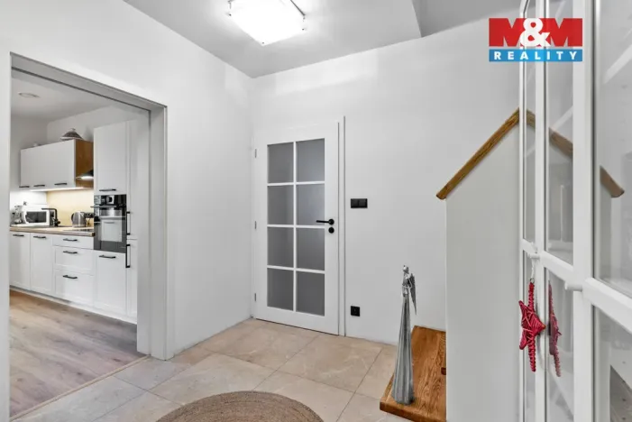 Prodej rodinného domu, Lučany nad Nisou, 156 m2