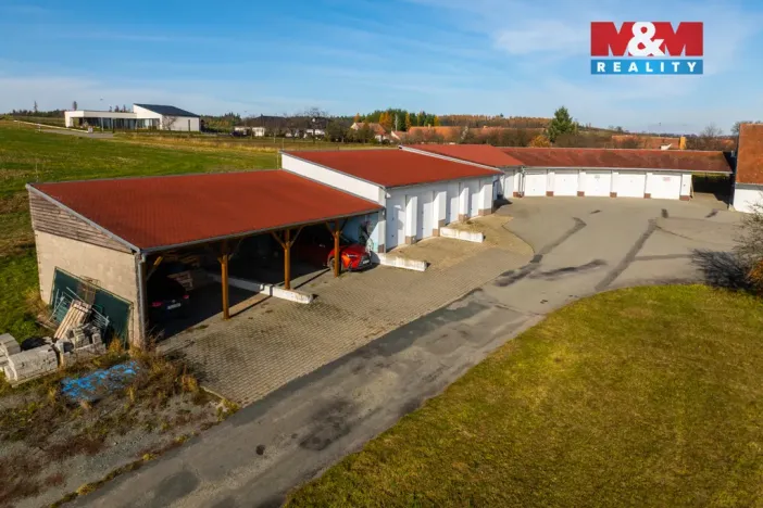 Prodej výrobních prostor, Žďár, 1089 m2