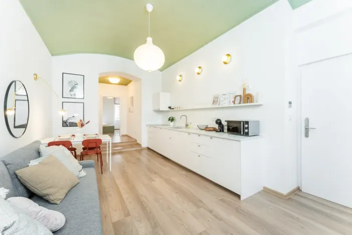 Pronájem bytu 2+kk, Praha - Vinohrady, Rumunská, 39 m2