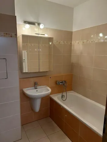 Prodej bytu 2+kk, Praha - Letňany, Tupolevova, 41 m2