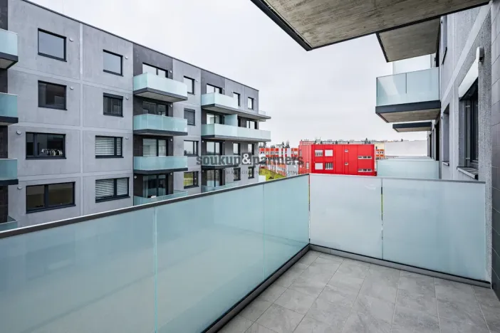 Prodej bytu 2+kk, Praha, Návarovská, 61 m2